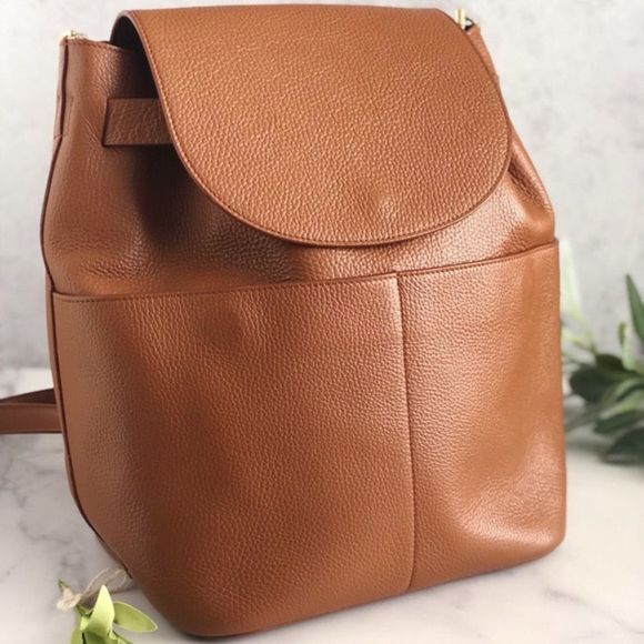 Cuyana Handbags - Cuyana Leather Backpack Caramel